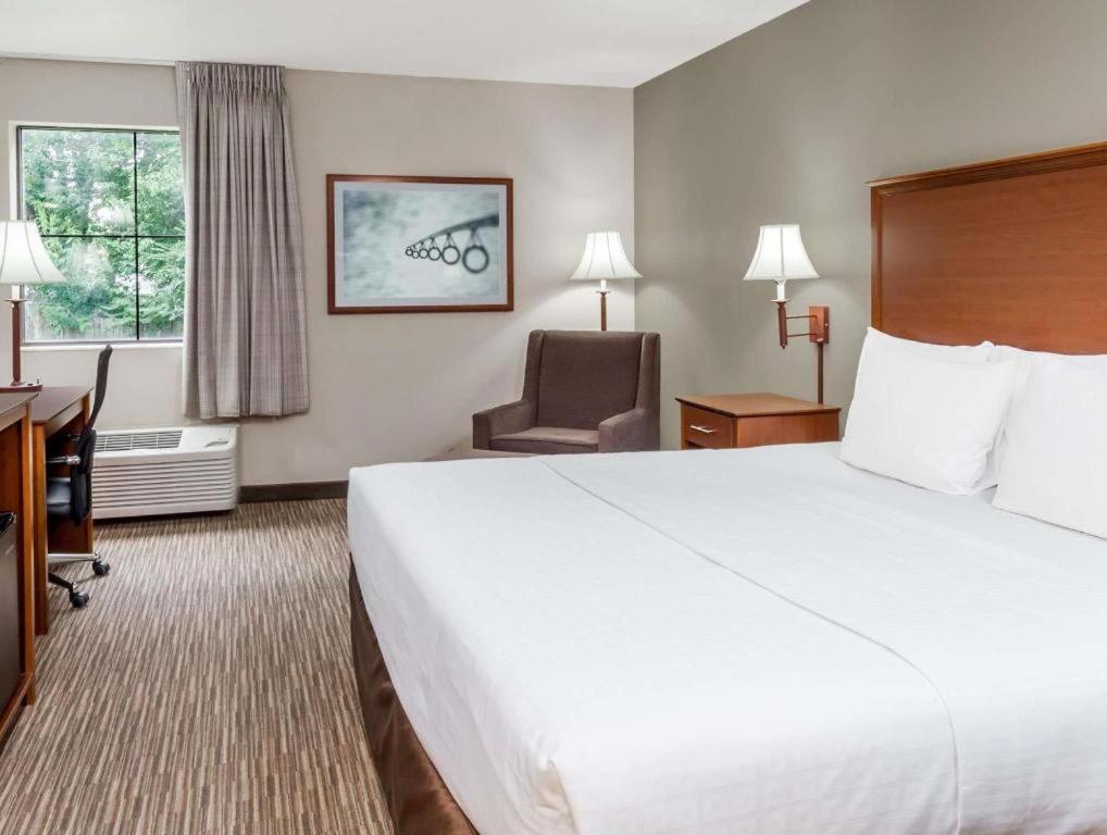 Days Inn Springfield South Esterno foto